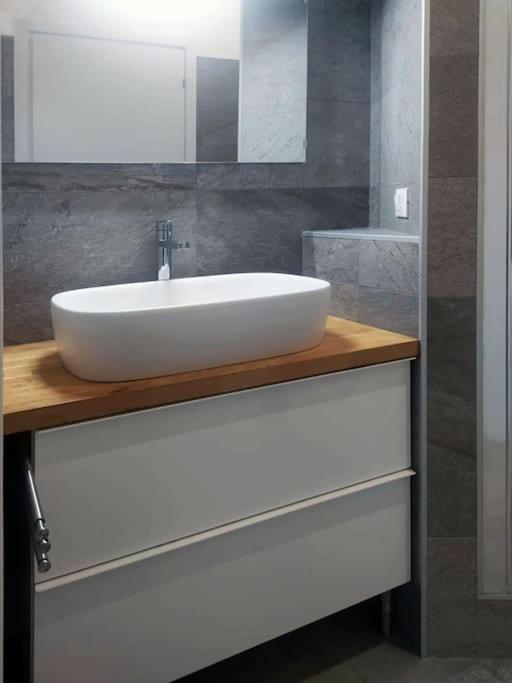 Monte Nero Apartment Μιλάνο Εξωτερικό φωτογραφία